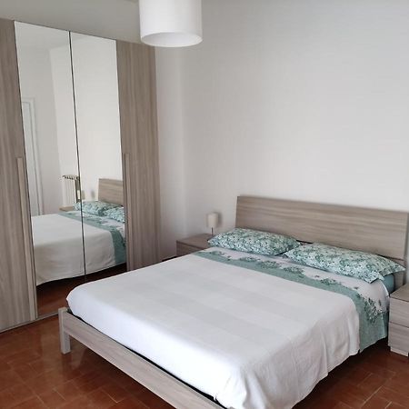 Ladispoli Suite Екстериор снимка
